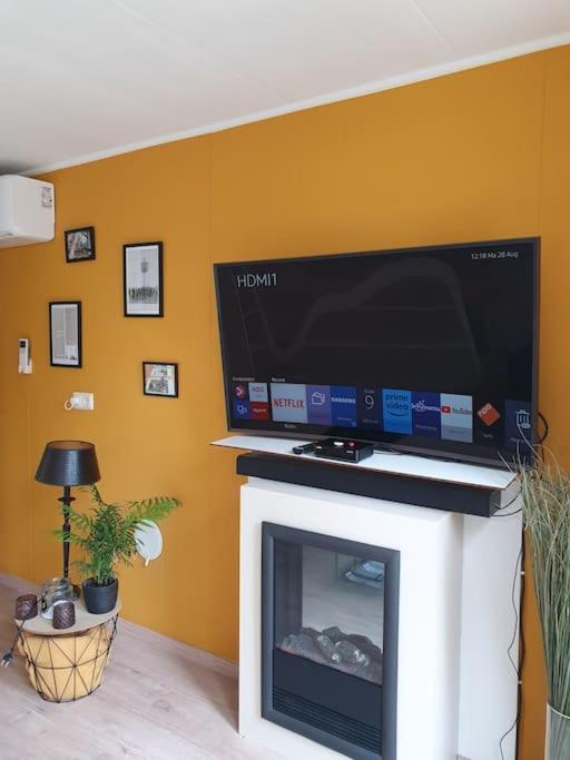 Studio Watertoren Met Tuin En Gratis Parkeren グス エクステリア 写真